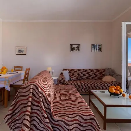 Votistis Apartmán Kariá